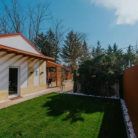 Ariel Vendeghaz Holiday home Pilismarot